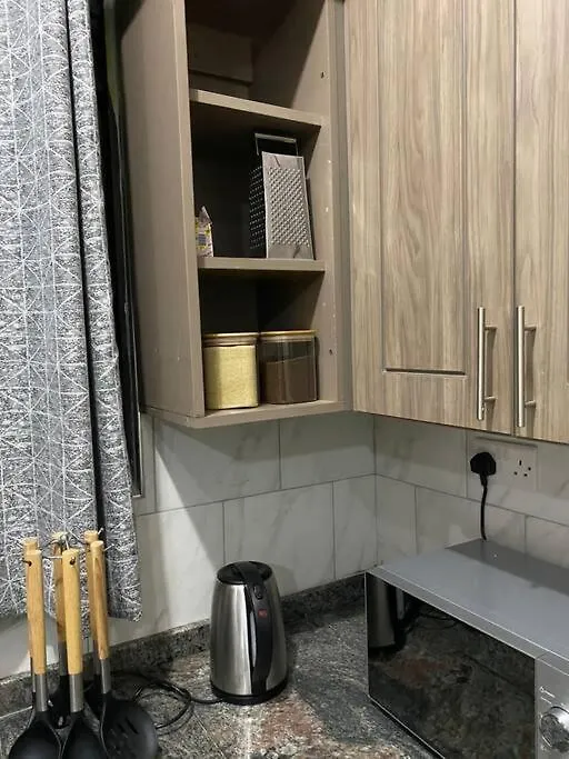 Sanyu Homes Καμπάλα 0*,