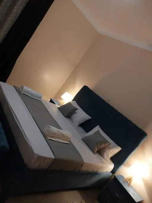 Διαμέρισμα Sanyu Homes Καμπάλα